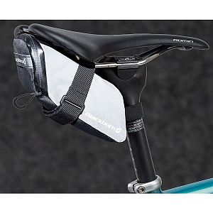 Brašna pod sedlo Blackburn Grid Medium Seat Bag Black Reflective