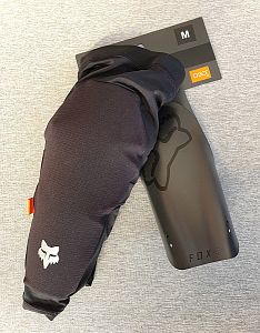 Chrániče kolen Fox Enduro D30 Knee Sleeve Black