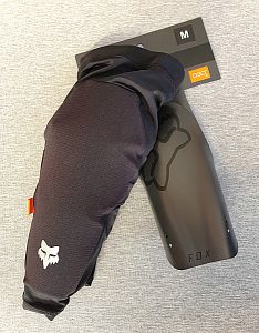 Chrániče kolen Fox Enduro D30 Knee Sleeve Black