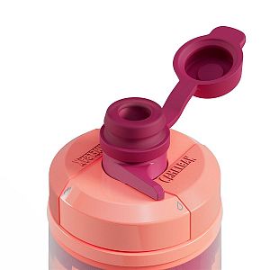 Láhev CamelBak Podium Dirt Series Chill 0,62l Berry Digi Camo