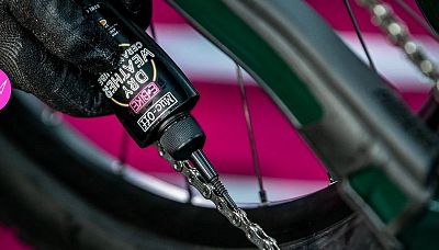 Mazivo na řetěz elektrokol do sucha MUC-OFF EBike Ceramic Dry Lube 50ml