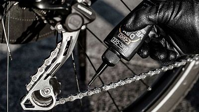 Mazivo na řetěz elektrokol do sucha MUC-OFF EBike Ceramic Dry Lube 50ml