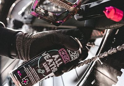 Mazivo na řetěz elektrokol MUC-OFF E-Bike All Weather Chain Lube 250ml