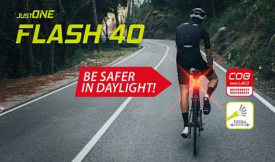 Zadní světlo ONE FLASH 400